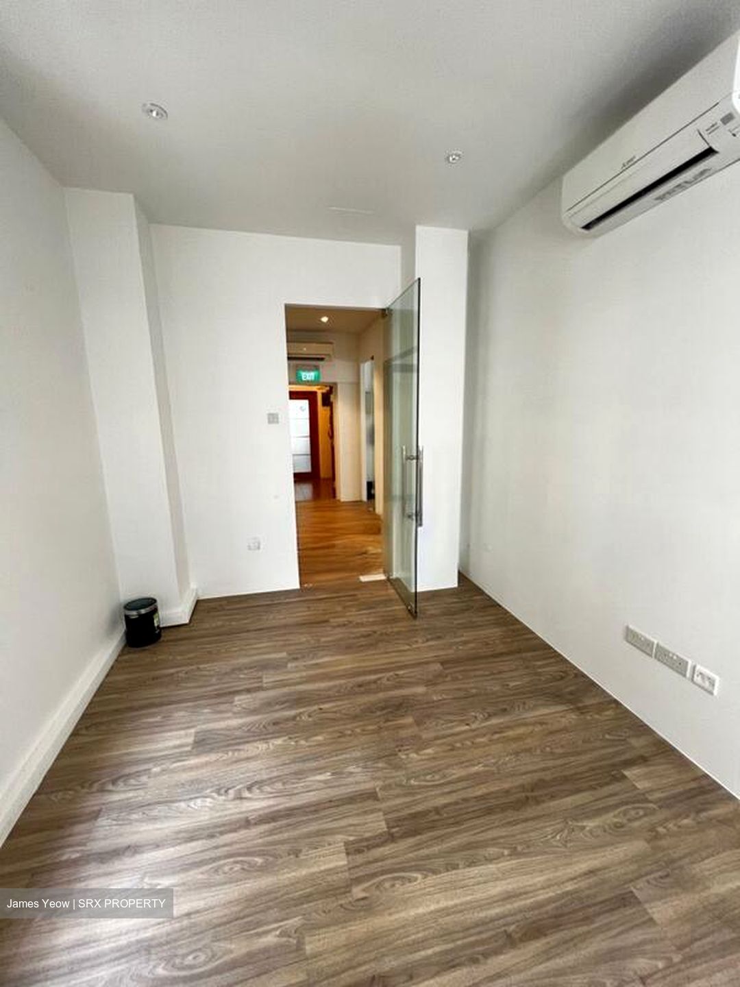 Emerald Garden (D1), Office #566779811
